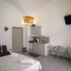 https://appartamento-central-station.lecce-hotels.com