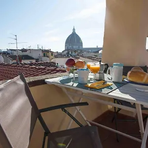 A Refuge With A Terrace Overlooking The Duomo Florencia